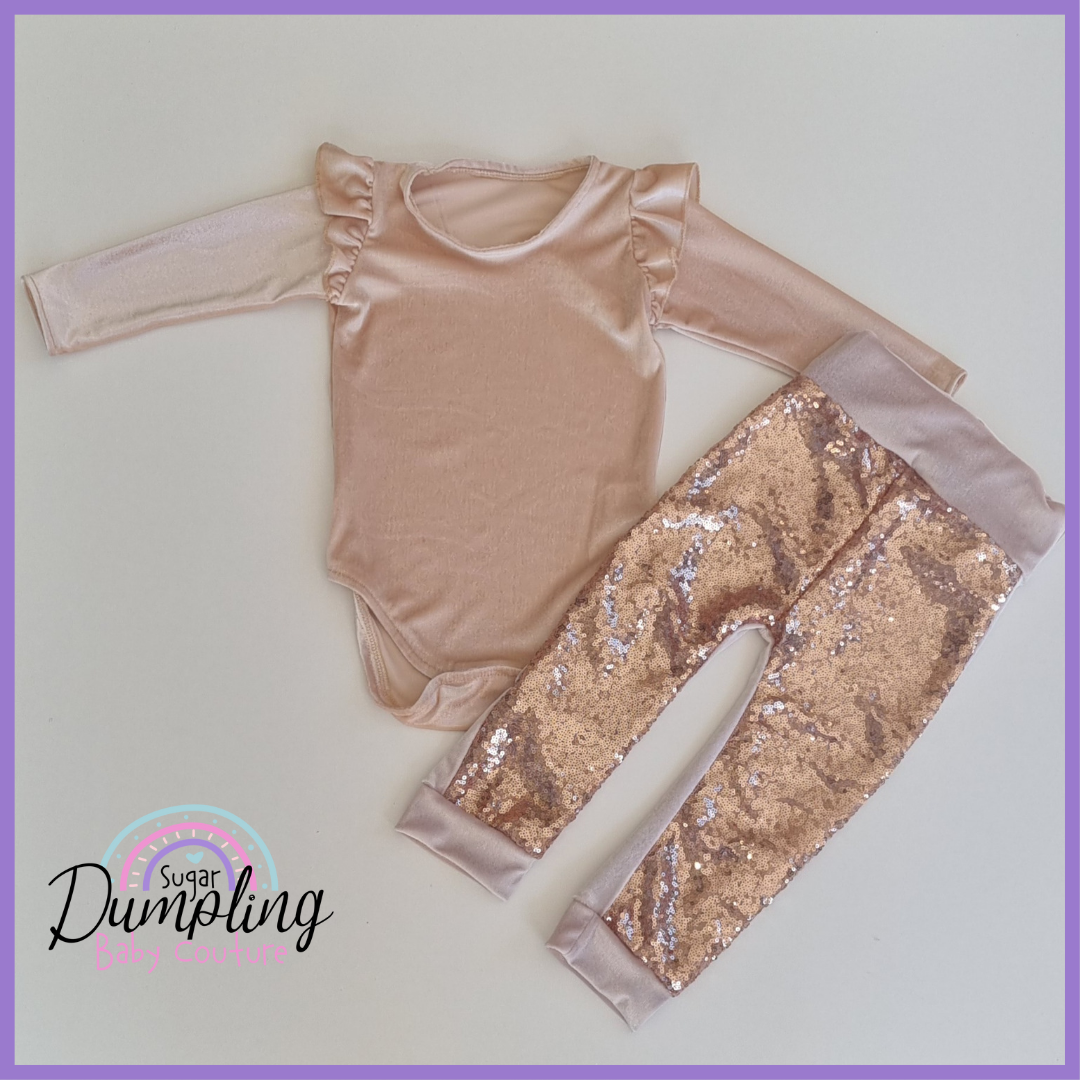 Flutter Top & Glamour Leggings Set